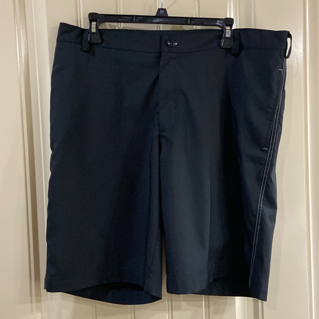 Mens Ping Brand Golf Short Euc
